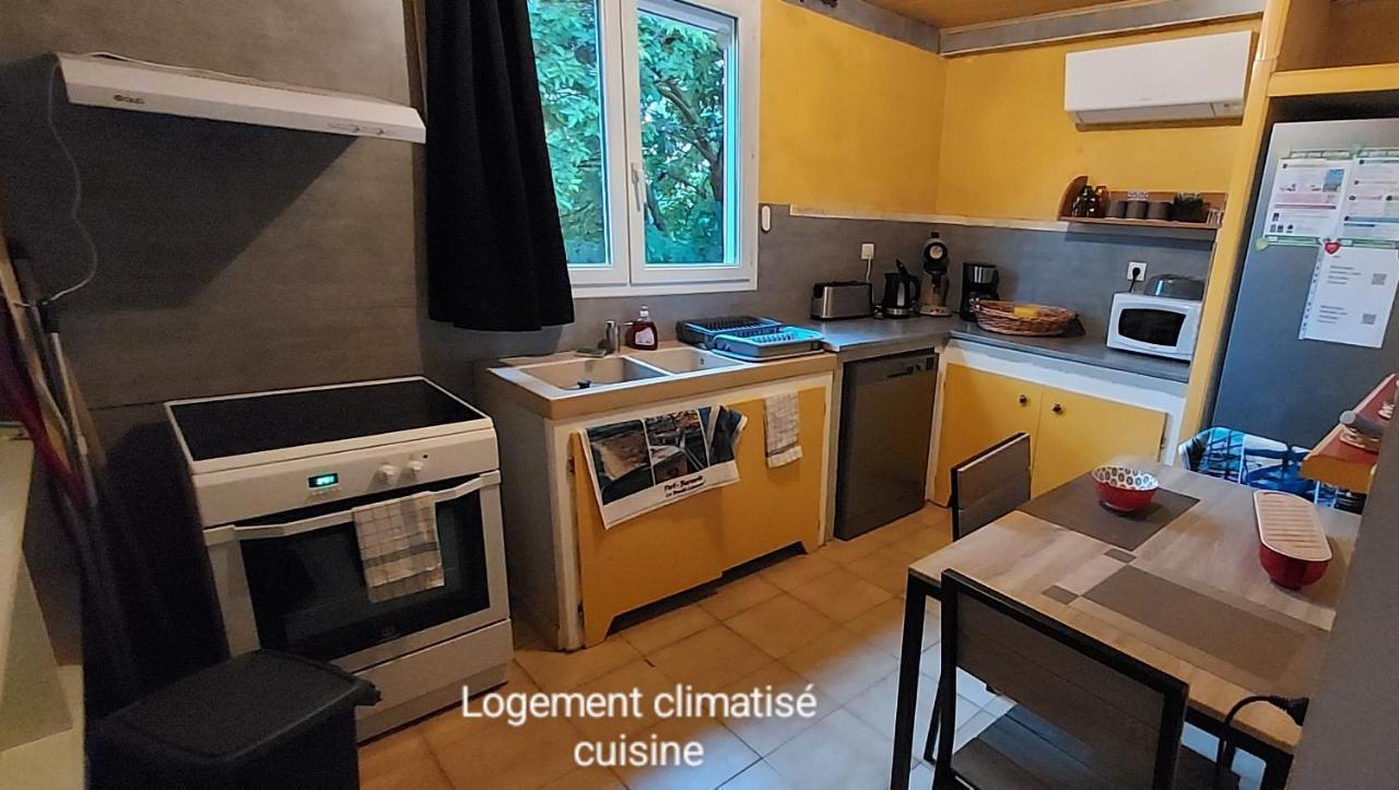 Le Barcares Logement Climatise Pour 6 Personnes, Draps Et Serviettes Non Fournis Air-Conditioned Accommodation For 6 People, Sheets And Towels Not Provided Alojamiento Con Aire Acondicionado Para 6 Personas, Sabanas Y Toallas No Incluidas Exterior foto