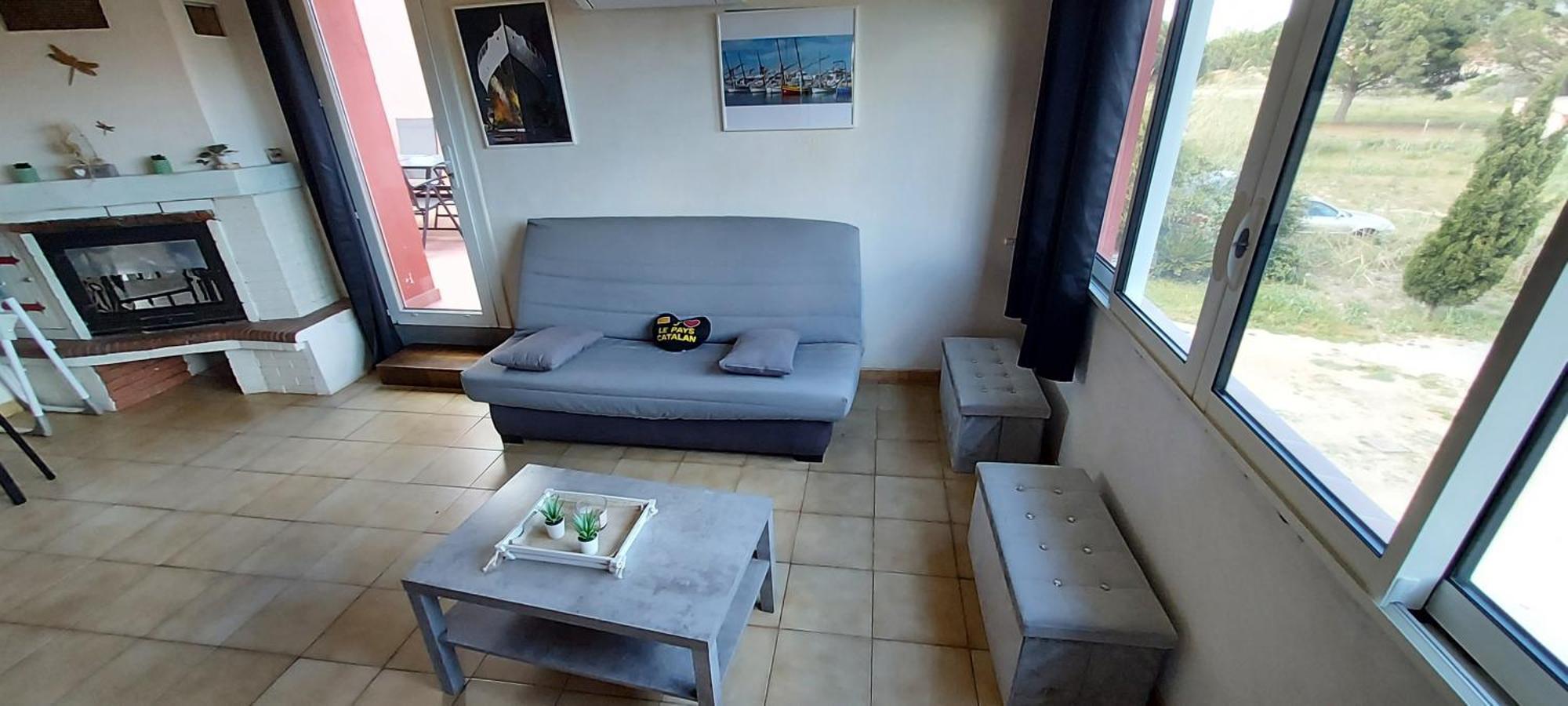 Le Barcares Logement Climatise Pour 6 Personnes, Draps Et Serviettes Non Fournis Air-Conditioned Accommodation For 6 People, Sheets And Towels Not Provided Alojamiento Con Aire Acondicionado Para 6 Personas, Sabanas Y Toallas No Incluidas Exterior foto
